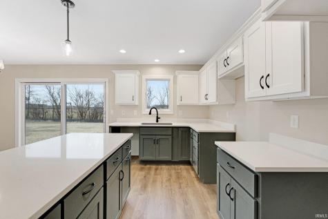 11132 Carob Thorn Trail Roanoke IN 46783