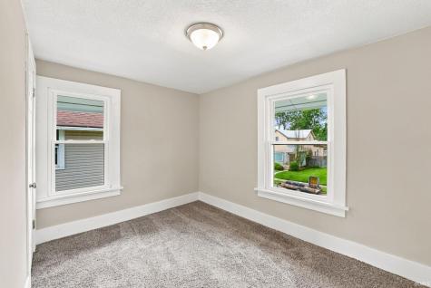 2921 Holton Avenue Fort Wayne IN 46806