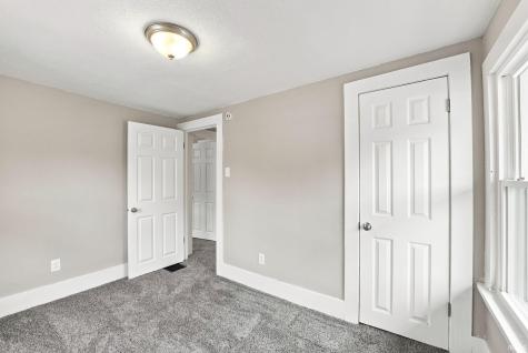2921 Holton Avenue Fort Wayne IN 46806