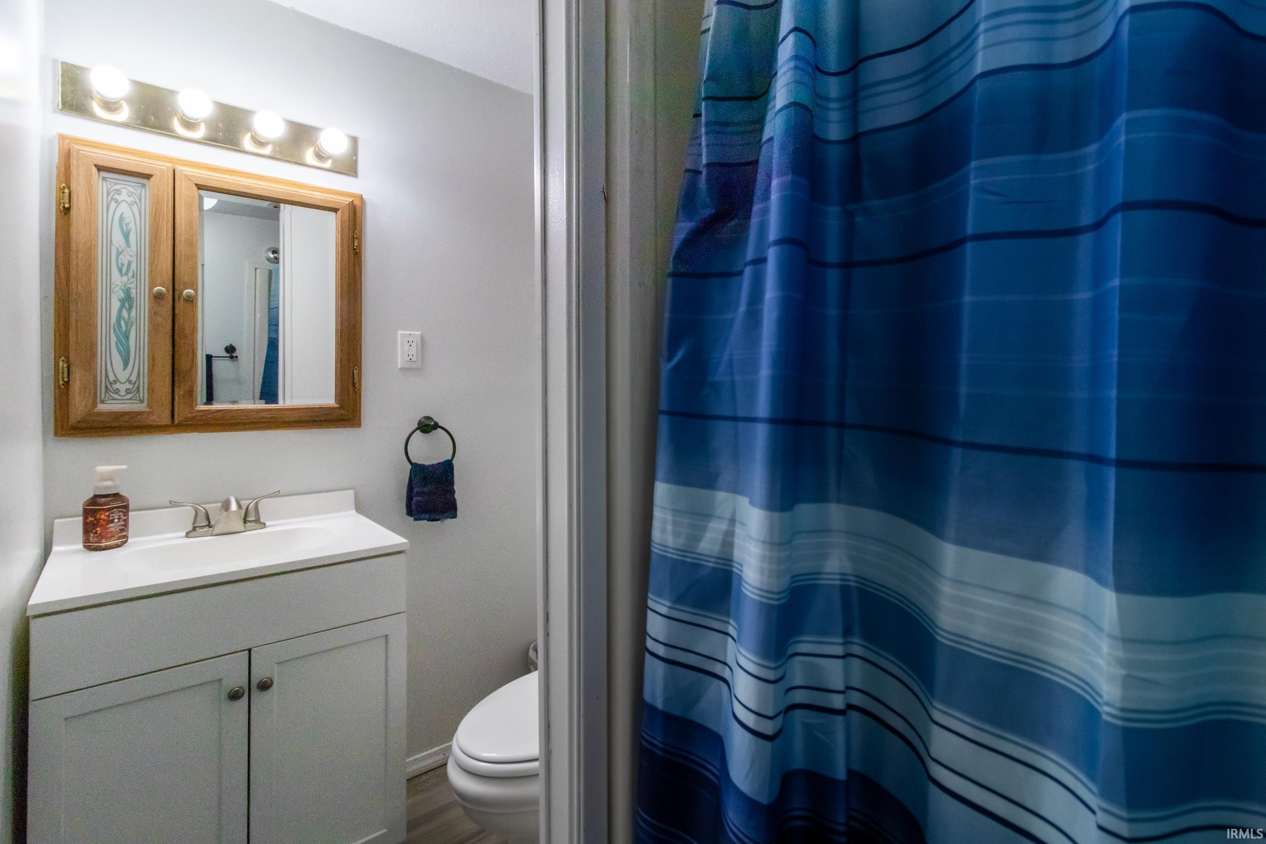 152 Metzler Avenue Nappanee IN 46550