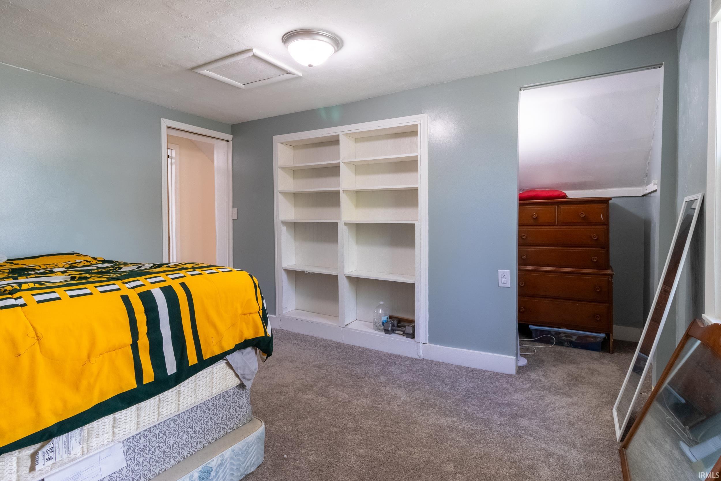 152 Metzler Avenue Nappanee IN 46550