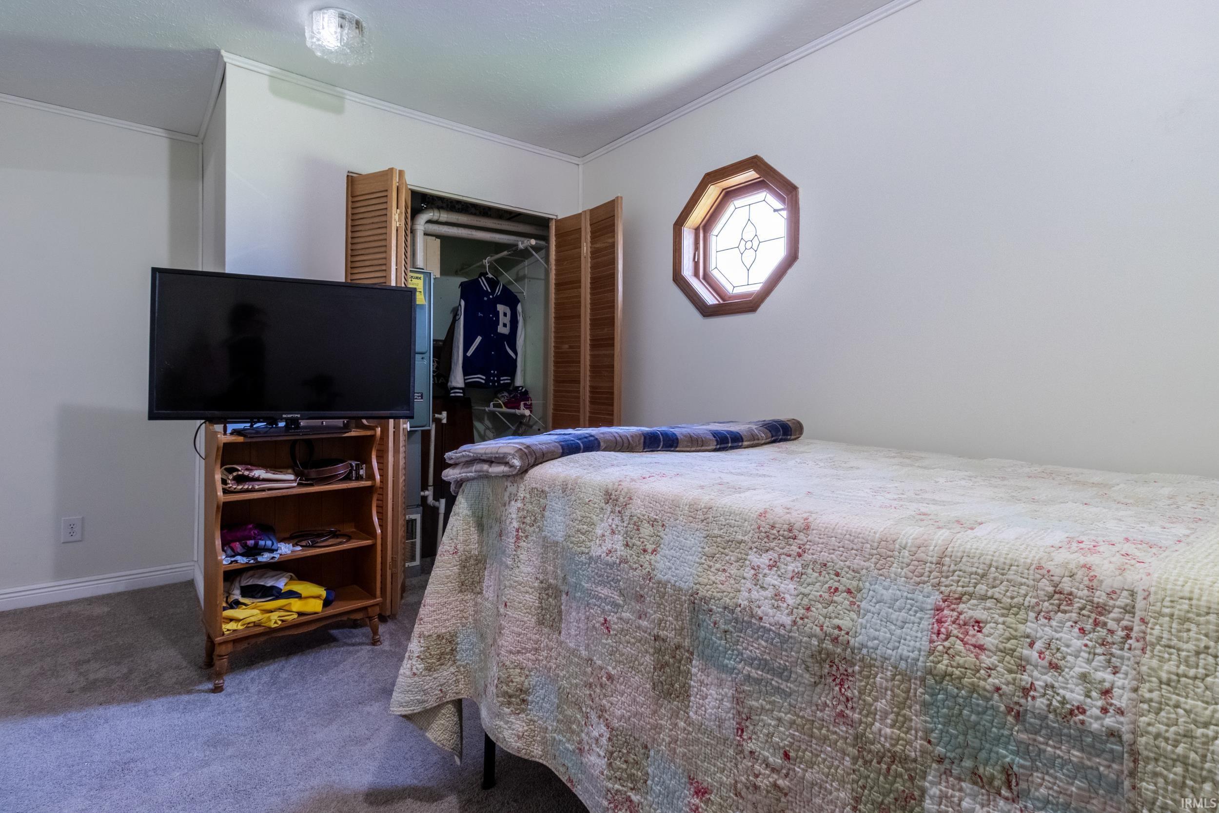 152 Metzler Avenue Nappanee IN 46550