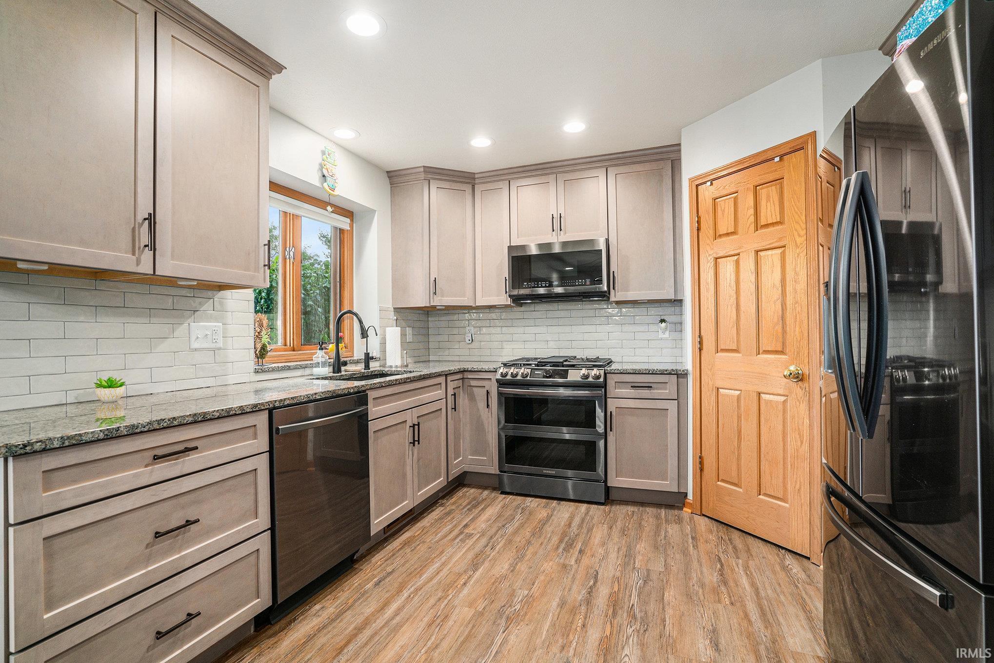 54454 Heron Cove Lane Elkhart IN 46516