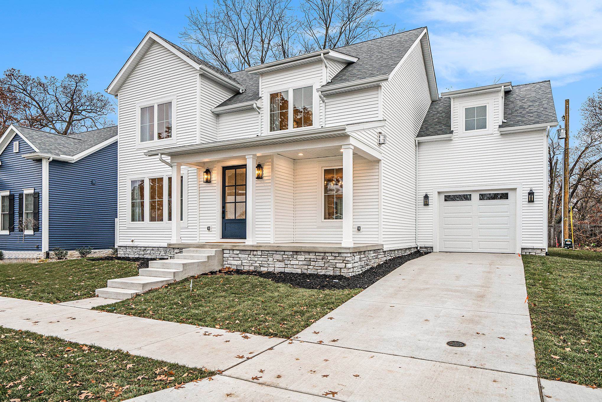 735 N Twyckenham Drive South Bend IN 46617