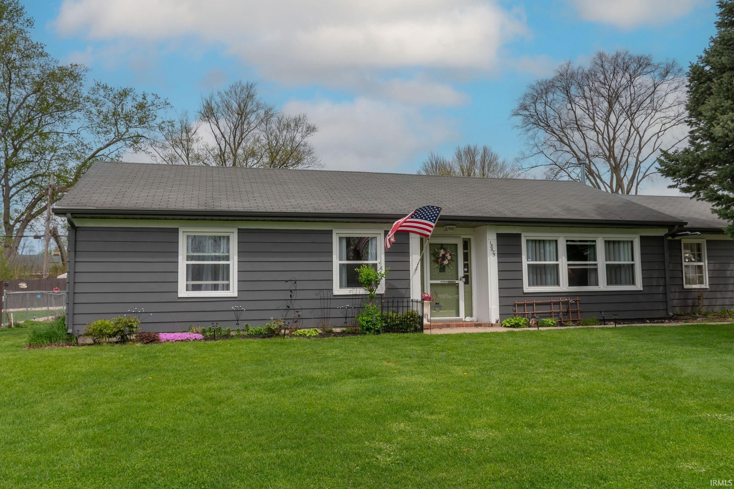 19675 Rolling Acres Drive South Bend IN 46614