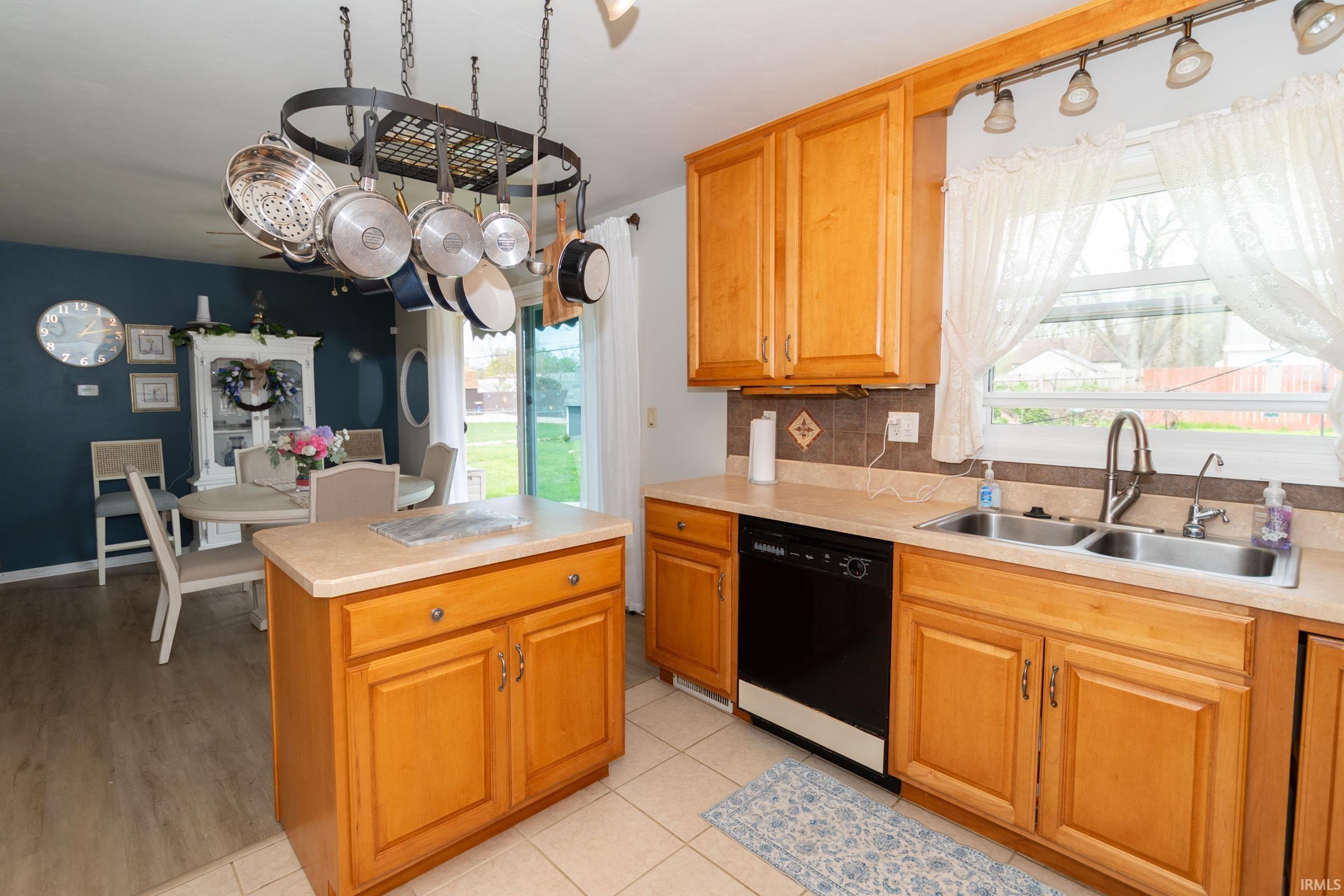 19675 Rolling Acres Drive South Bend IN 46614