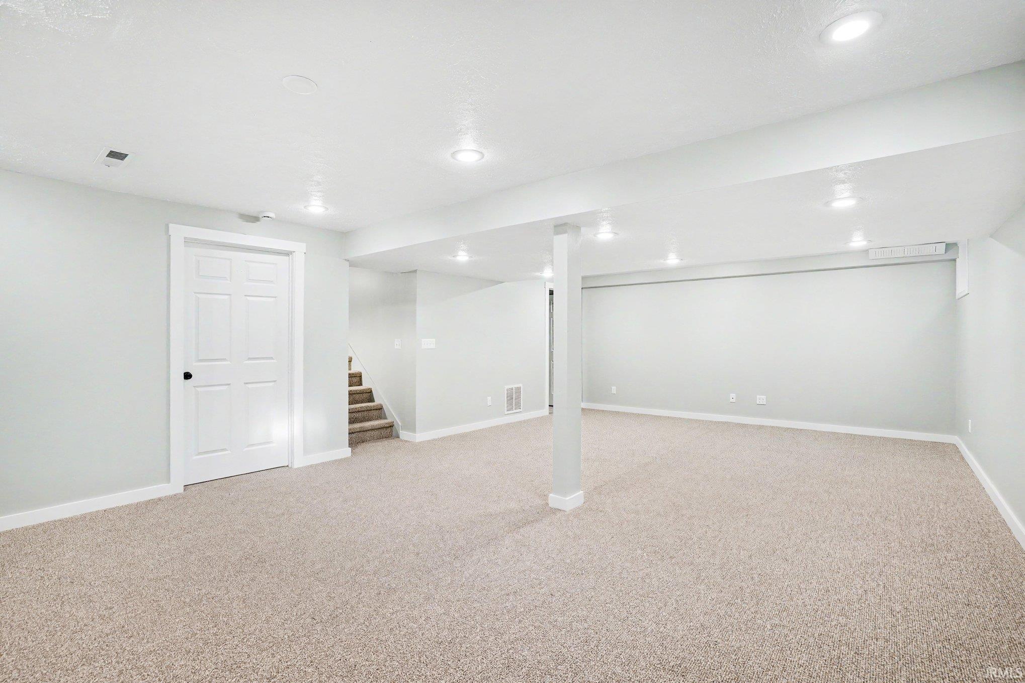 21475 Cheri Lane Bristol IN 46507