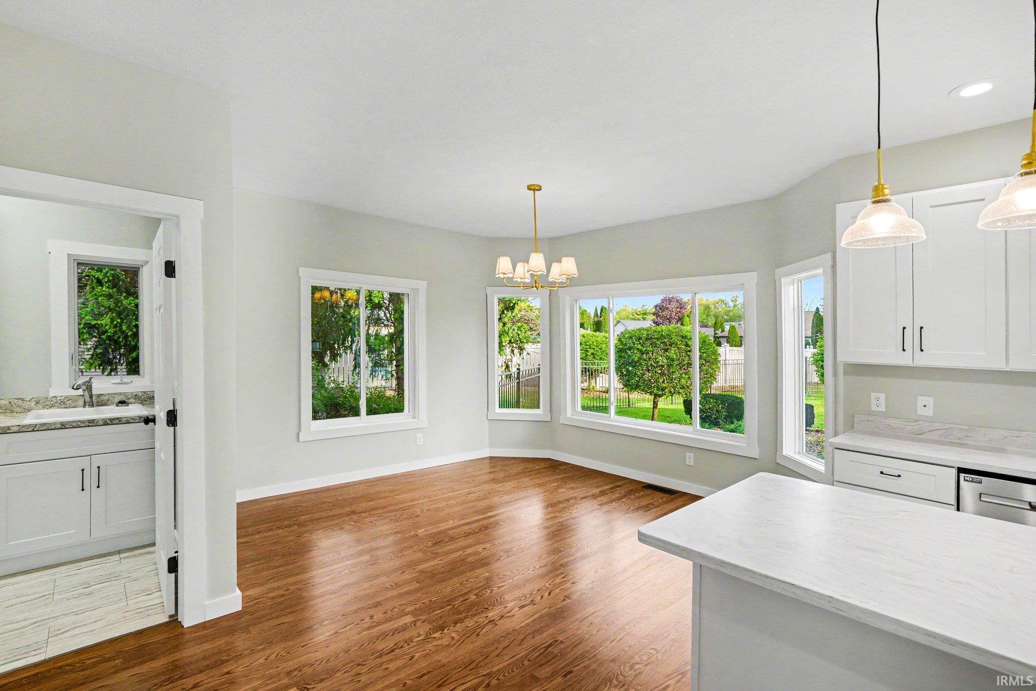 21475 Cheri Lane Bristol IN 46507