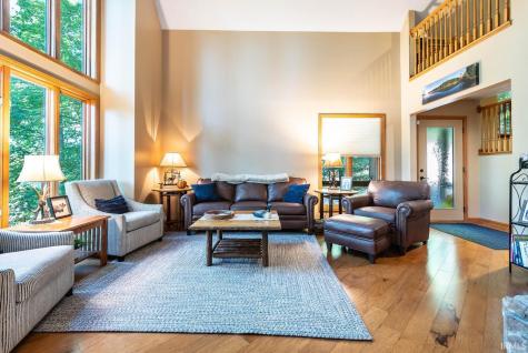 9002 E Agate Avenue Nashville IN 47448