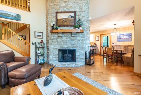 9002 E Agate Avenue Nashville IN 47448
