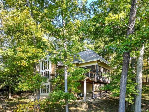 9002 E Agate Avenue Nashville IN 47448
