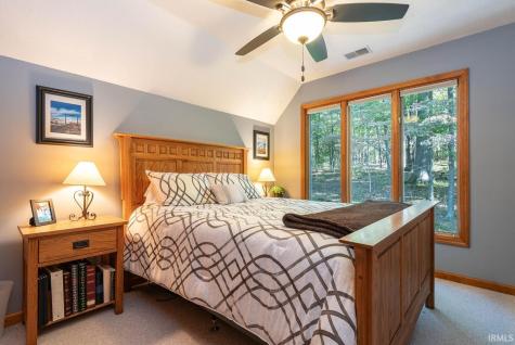 9002 E Agate Avenue Nashville IN 47448