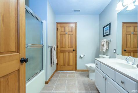 9002 E Agate Avenue Nashville IN 47448