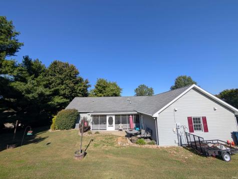 880 N Honeysuckle Lane Vincennes IN 47591