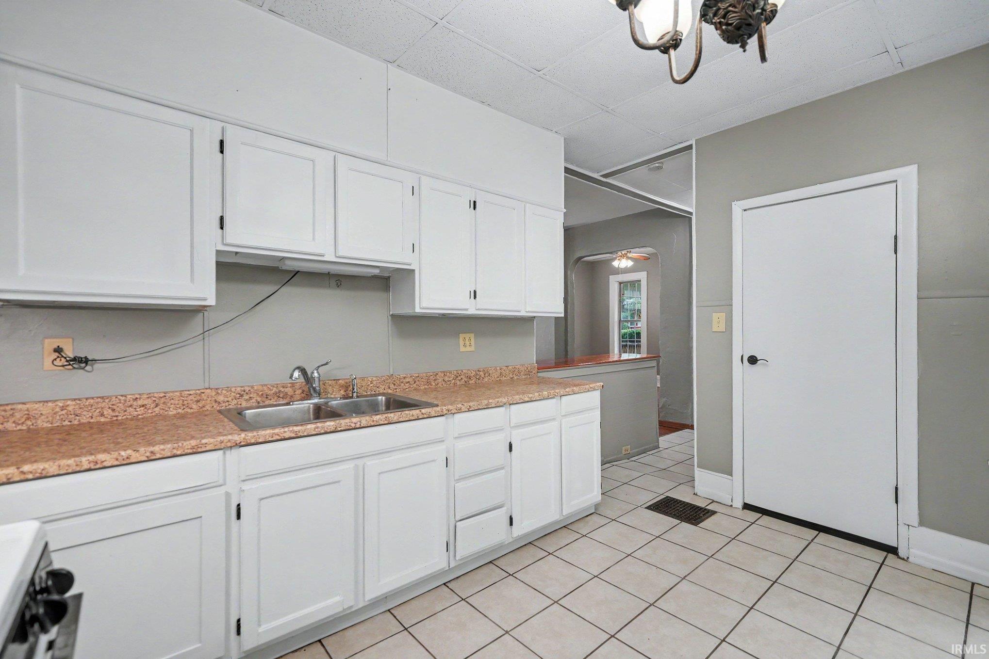 118 S 8th Street Goshen IN 46528