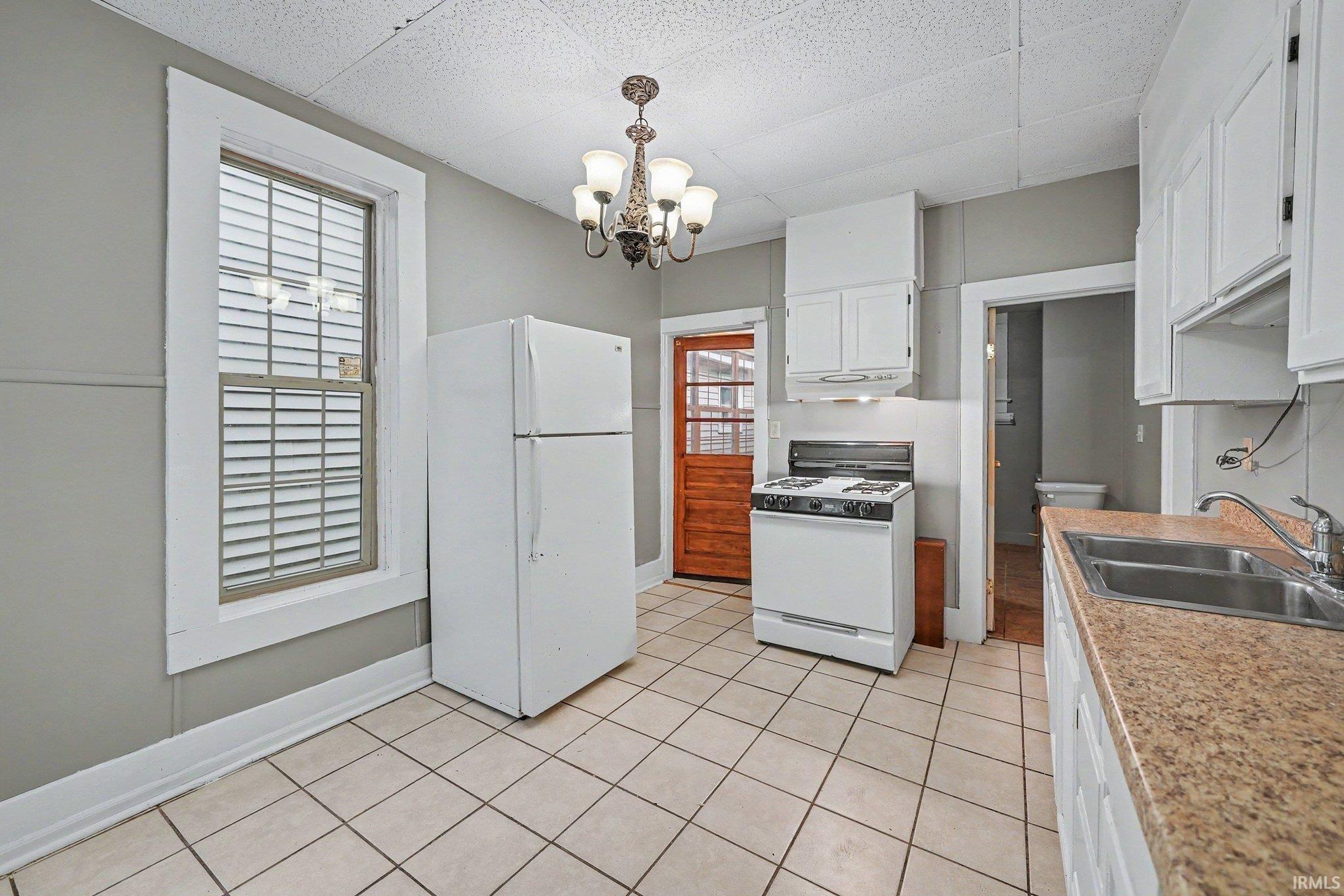 118 S 8th Street Goshen IN 46528