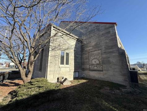 512 P Street Bedford IN 47421