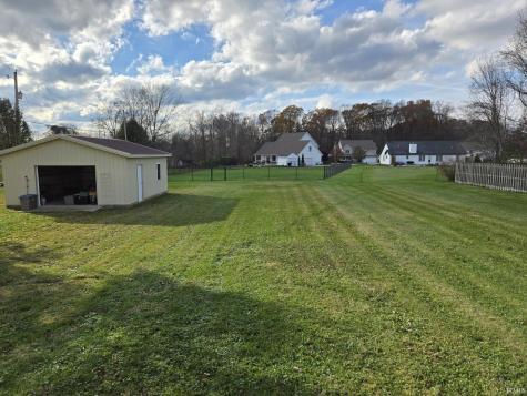 1403 N Limestone Drive Ellettsville IN 47429