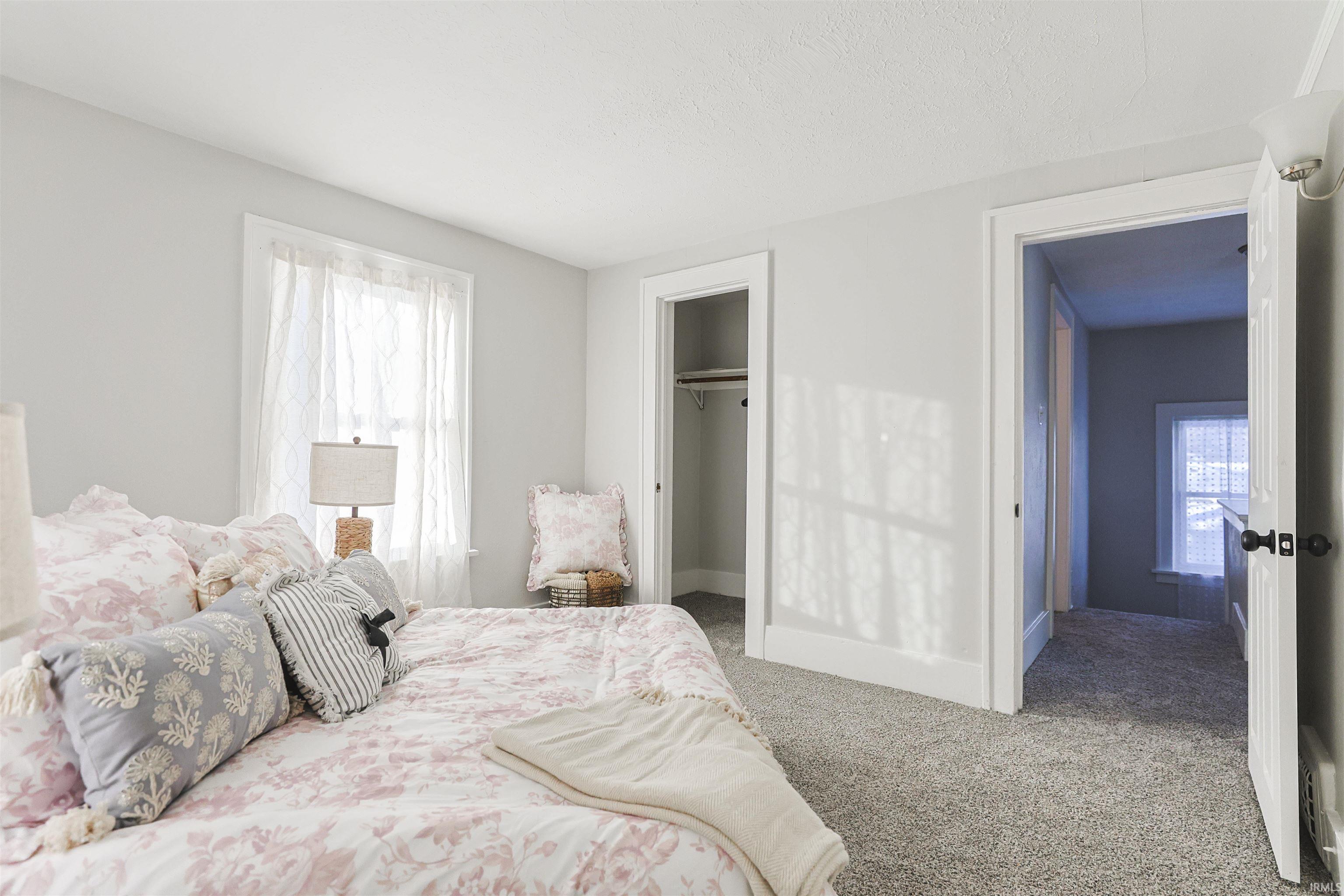 811 E Ewing Avenue South Bend IN 46613