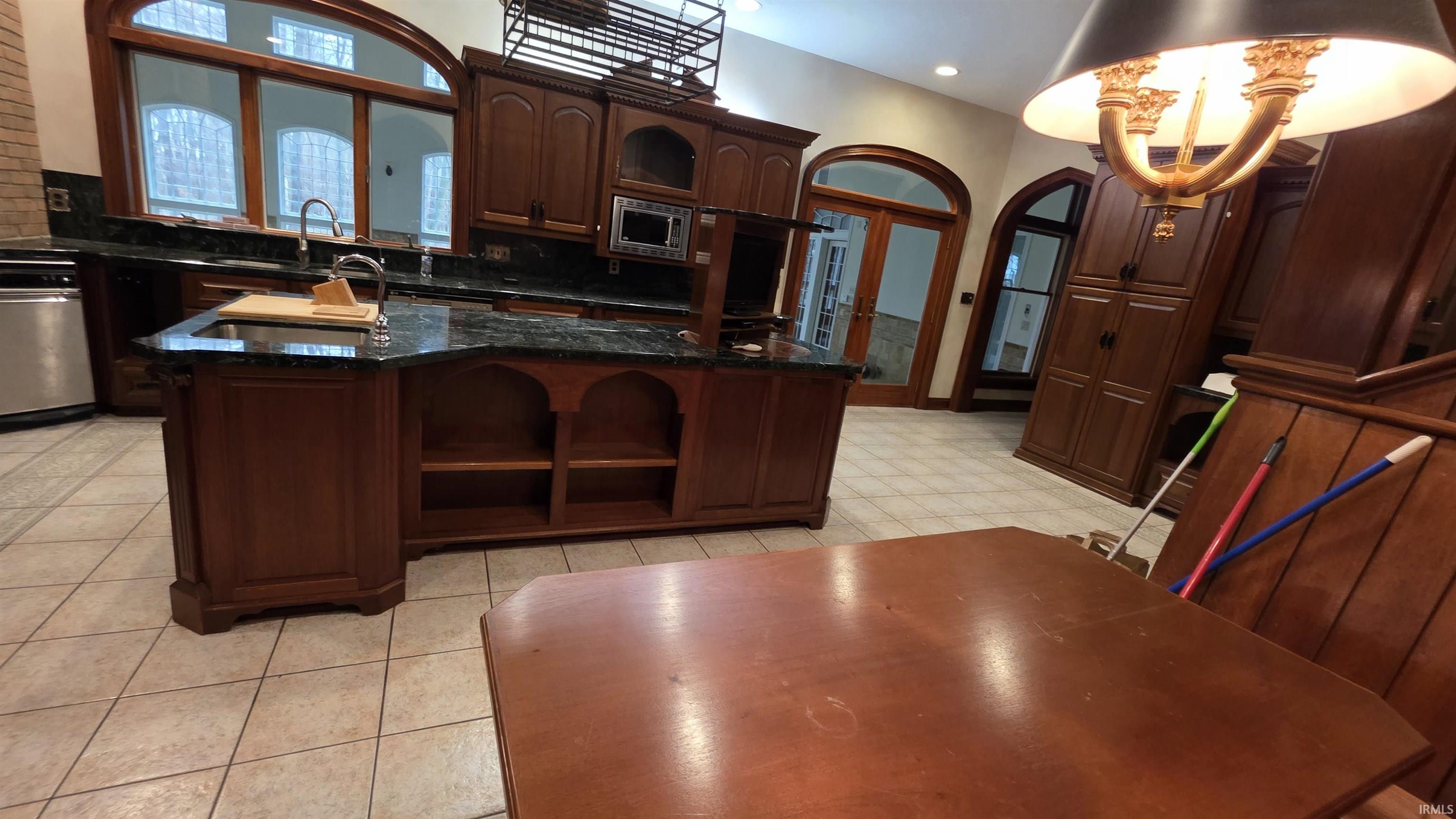 178 W 100 S Road Rochester IN 46975