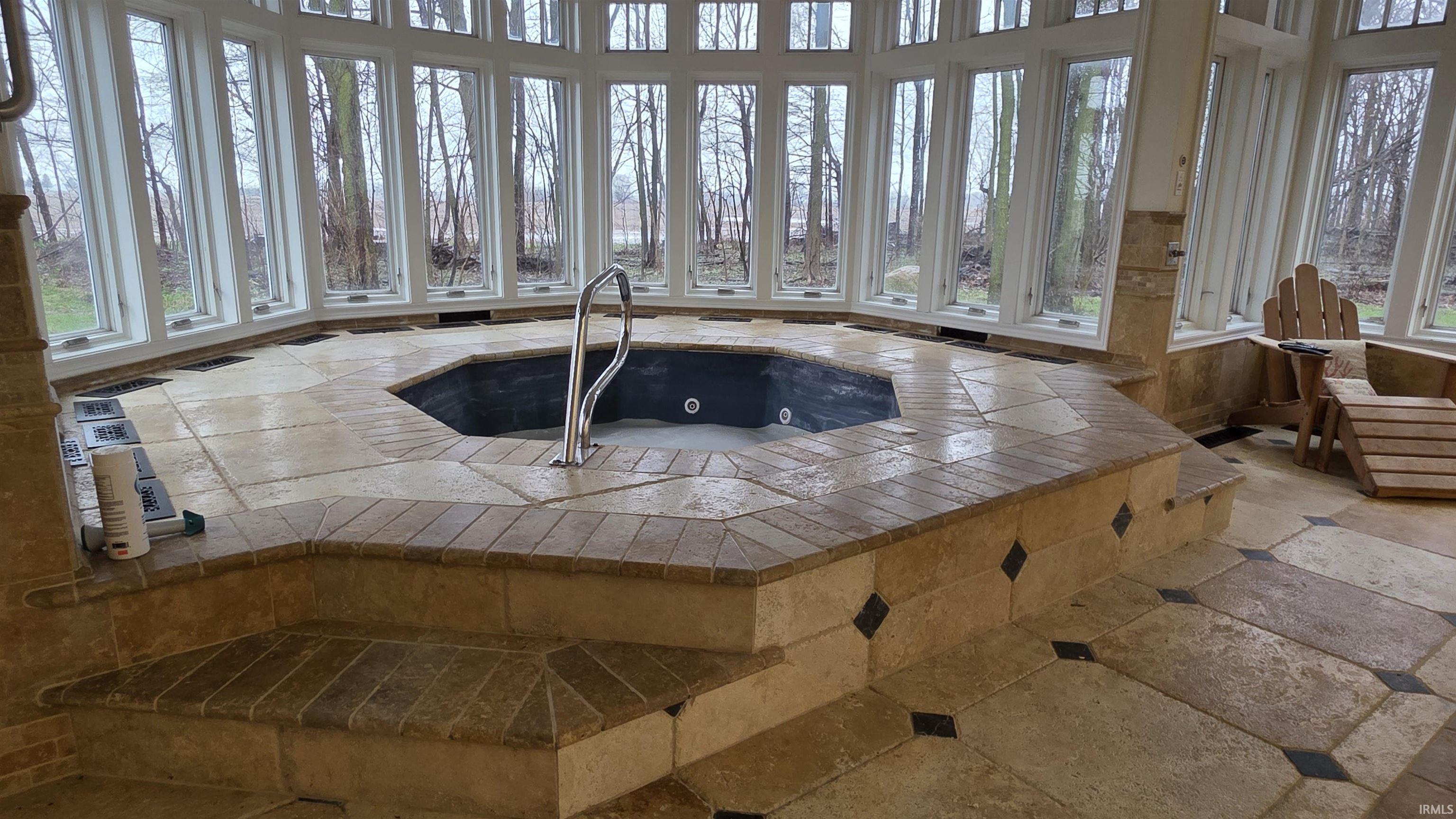 178 W 100 S Road Rochester IN 46975