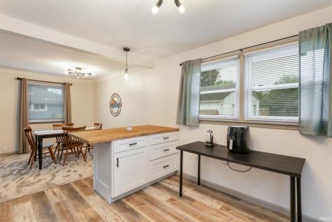 54525 28th Street South Bend IN 46635