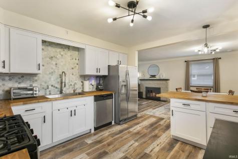 54525 28th Street South Bend IN 46635