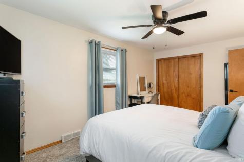 54525 28th Street South Bend IN 46635