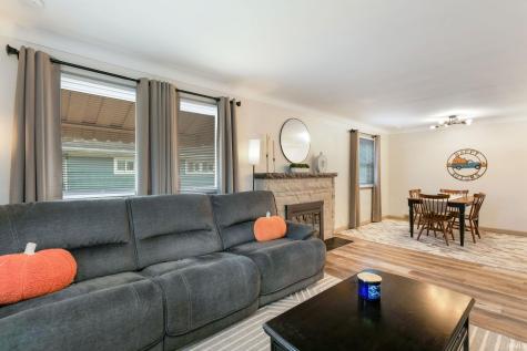 54525 28th Street South Bend IN 46635