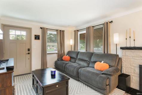 54525 28th Street South Bend IN 46635