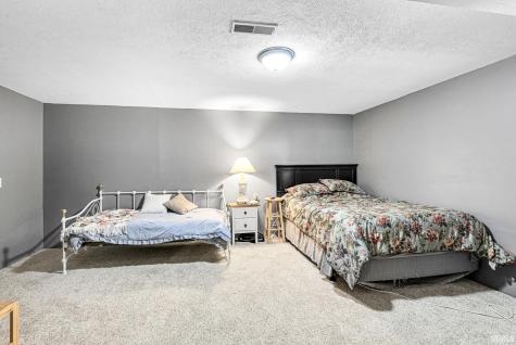 11881 Bluebird Trail Plymouth IN 46563