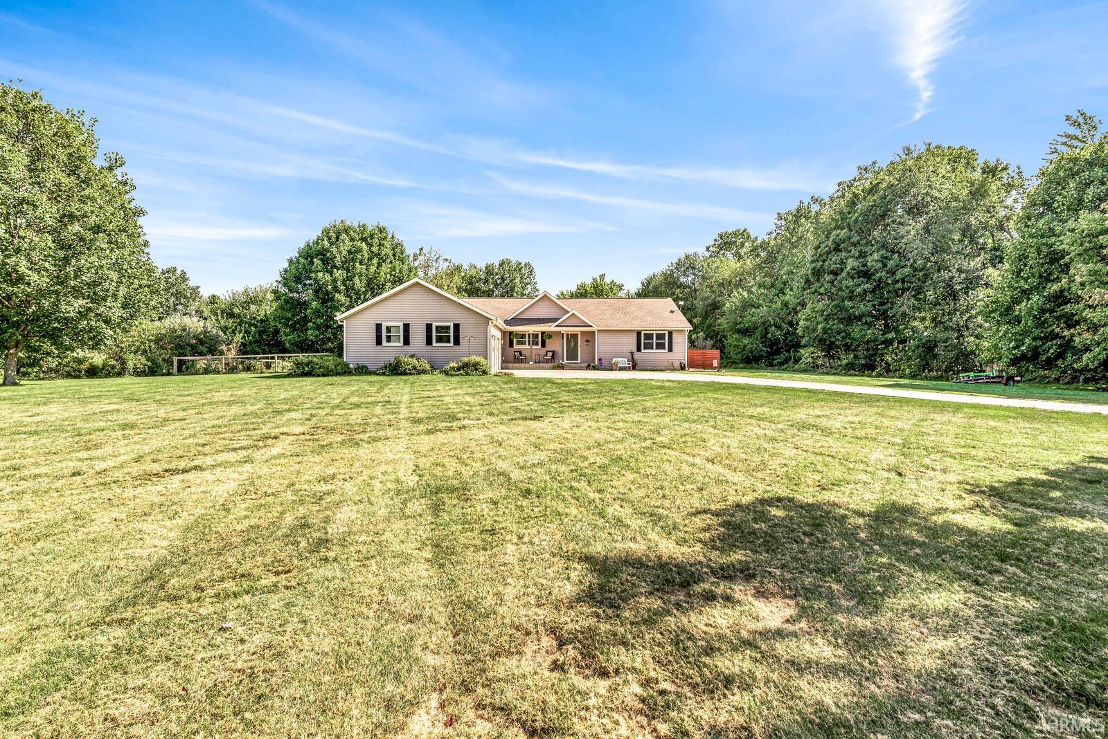 11881 Bluebird Trail Plymouth IN 46563