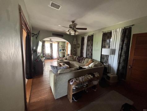 8703 N 100 E Road Huntington IN 46750