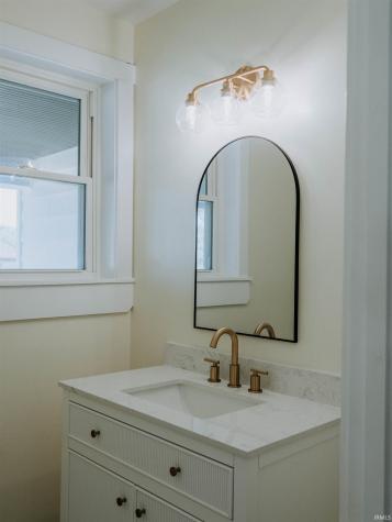 203 S Sale Street Ellettsville IN 47429