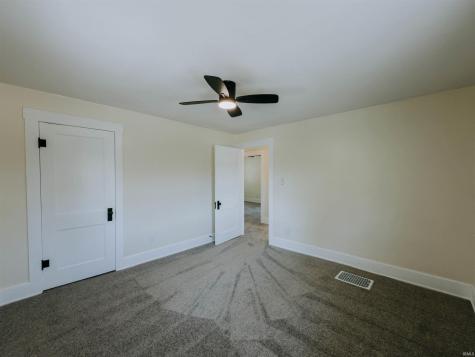 203 S Sale Street Ellettsville IN 47429
