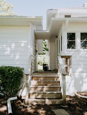 203 S Sale Street Ellettsville IN 47429