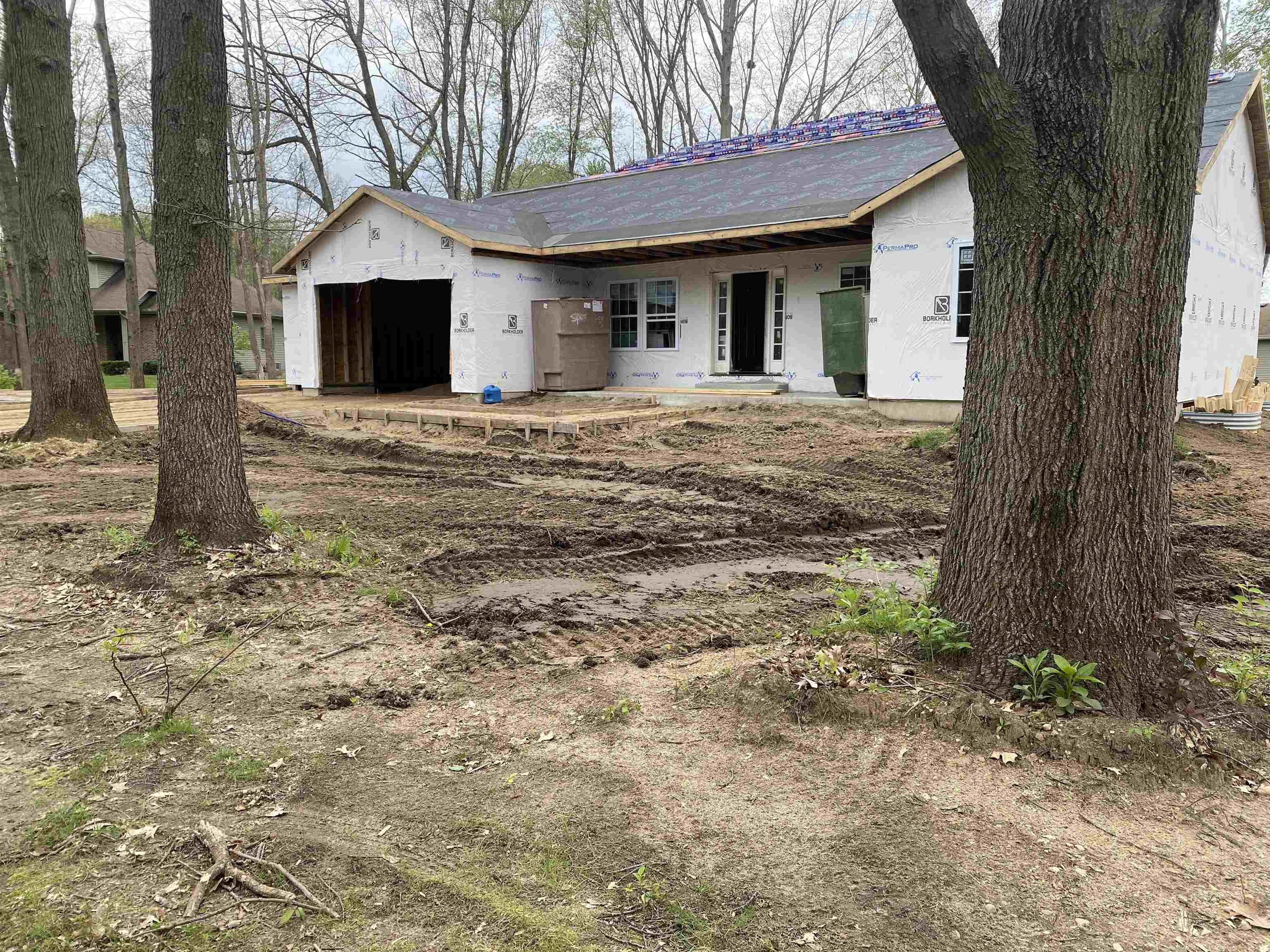 62333 Barron Court South Bend IN 46614