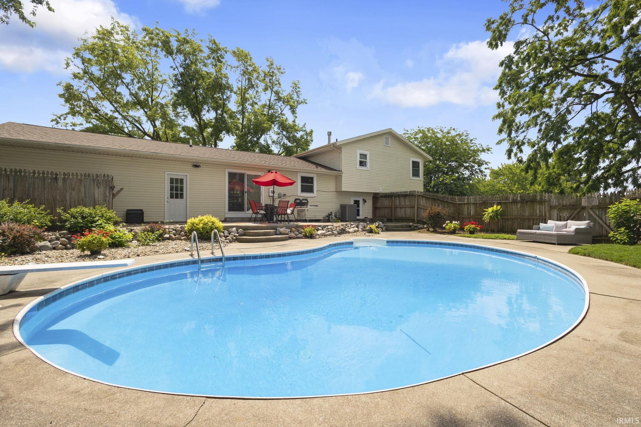 609 Westlake Drive Middlebury IN 46540