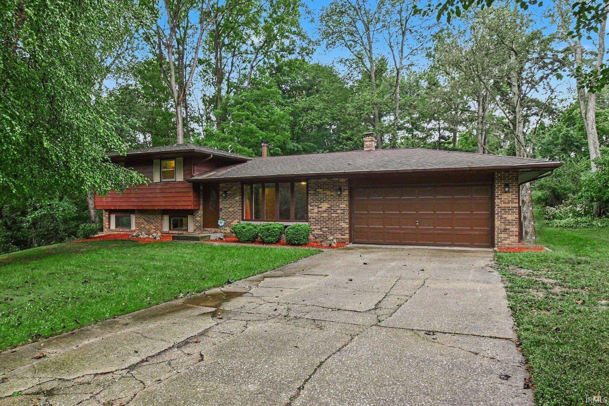 South Bend IN, 51205 Green Hill Drive