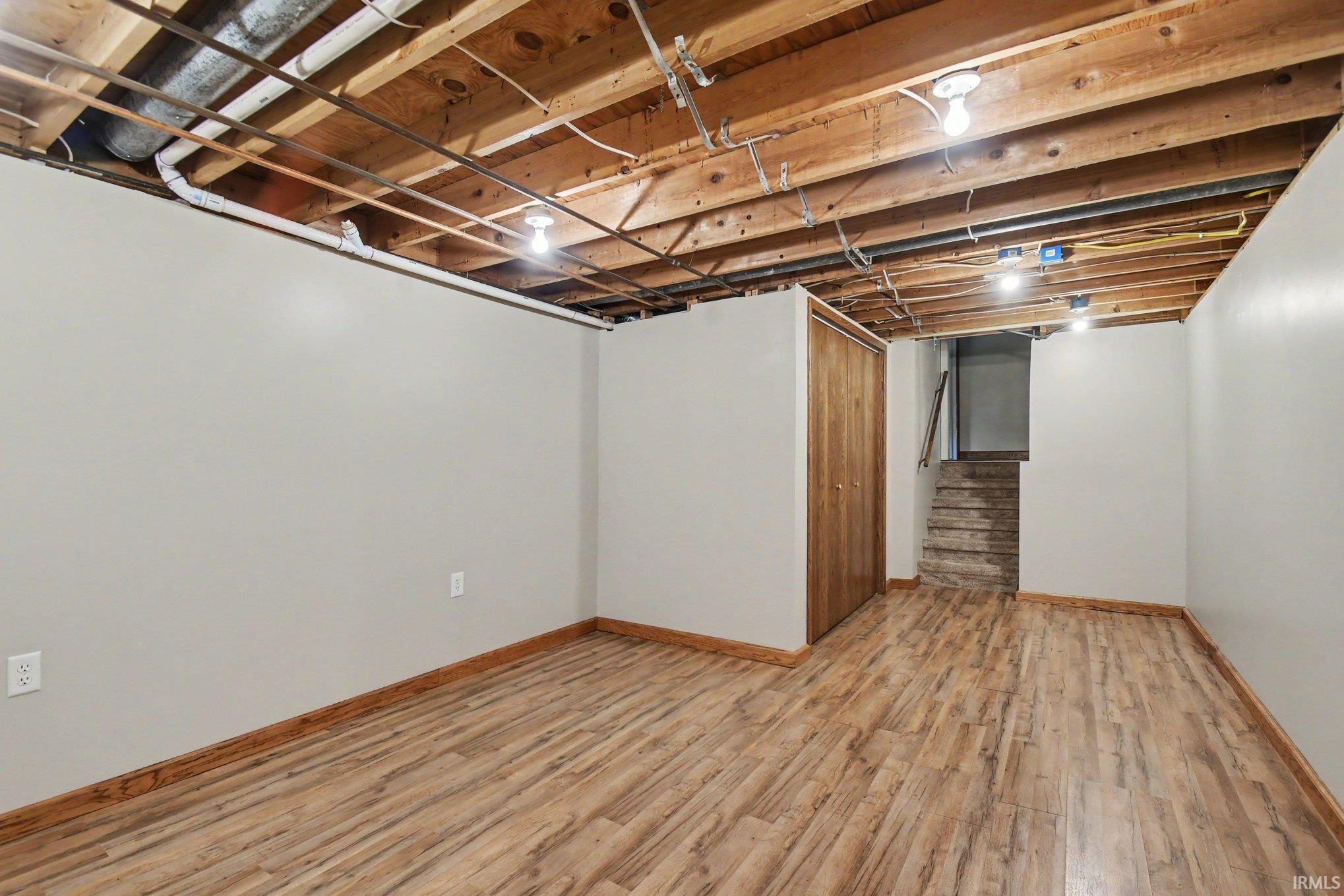 51205 Green Hill Drive South Bend IN 46628