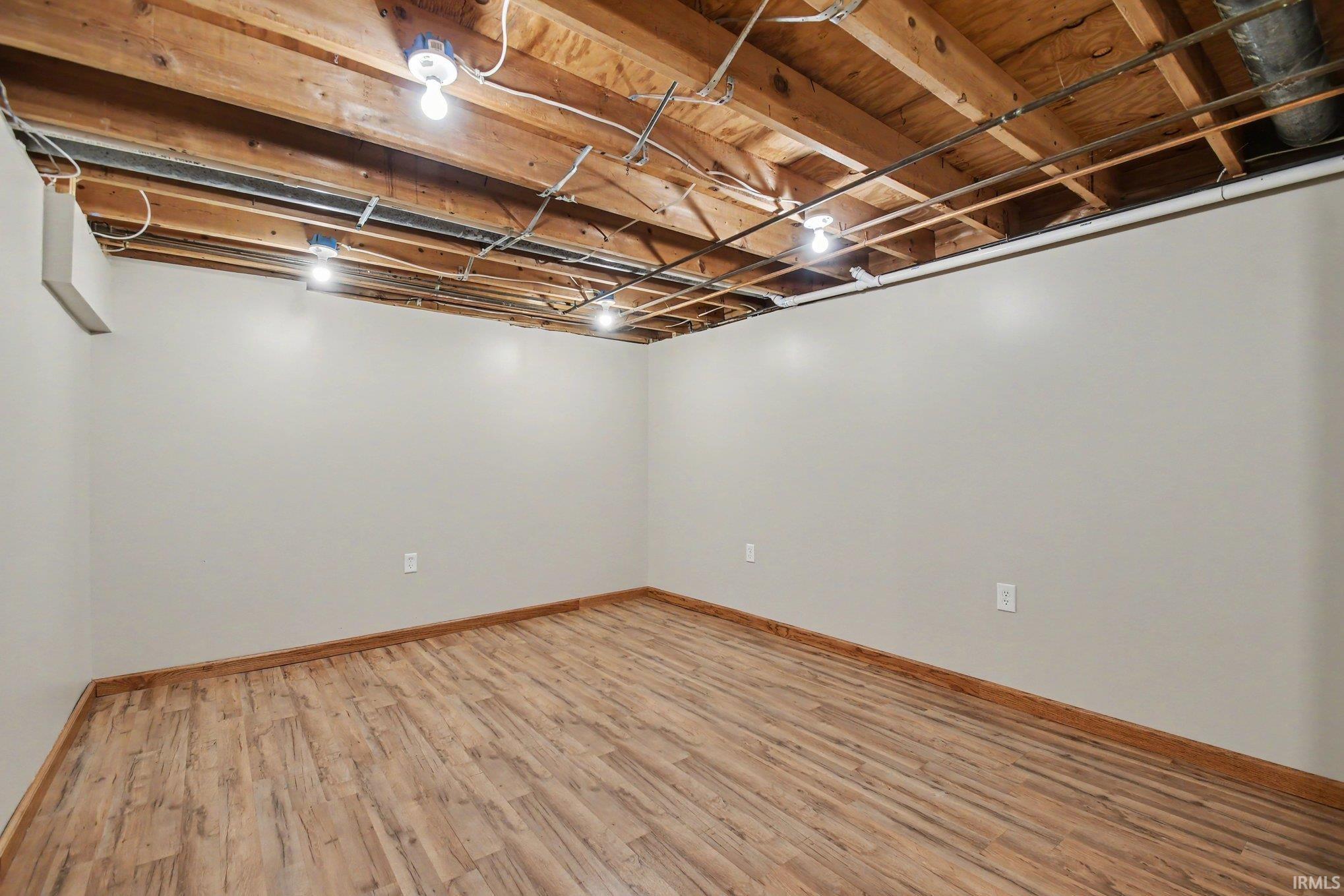 51205 Green Hill Drive South Bend IN 46628