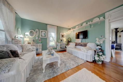8229 S 950 W Owensville IN 47665