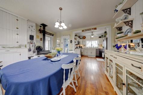 8229 S 950 W Owensville IN 47665