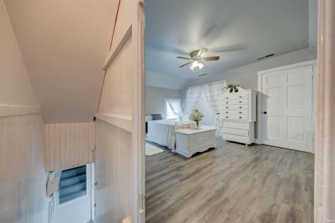 8229 S 950 W Owensville IN 47665