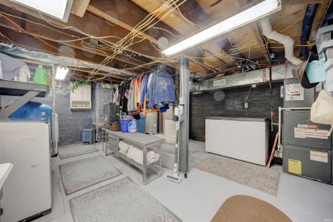 8229 S 950 W Owensville IN 47665