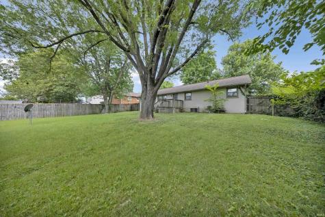 3001 Eastbrooke Drive Evansville IN 47711