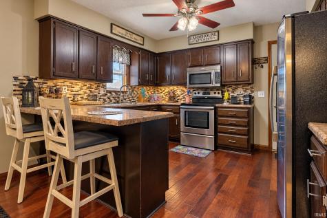 2514 Barbara Court Wadesville IN 47638