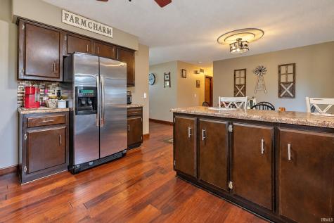2514 Barbara Court Wadesville IN 47638