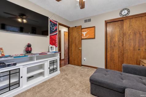 2514 Barbara Court Wadesville IN 47638