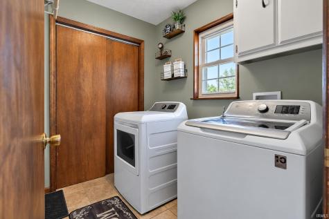 2514 Barbara Court Wadesville IN 47638